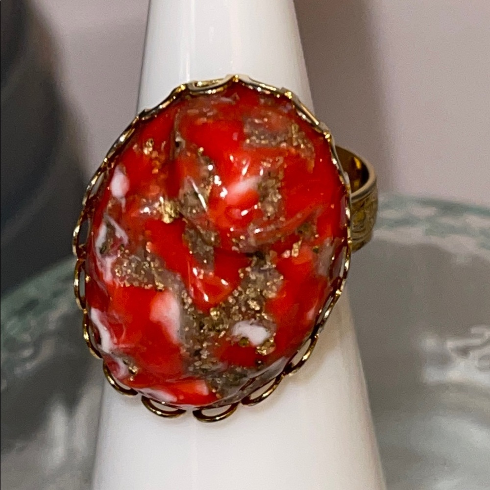 Vintage adjustable Red and Gold glitter abstract molded lucite MCM Ring